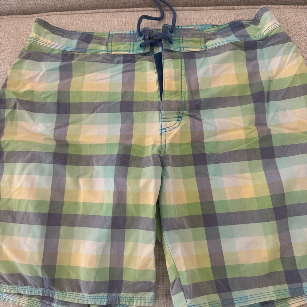 Vineyard Vines Plaid Green and Blue Men's Swim Shorts